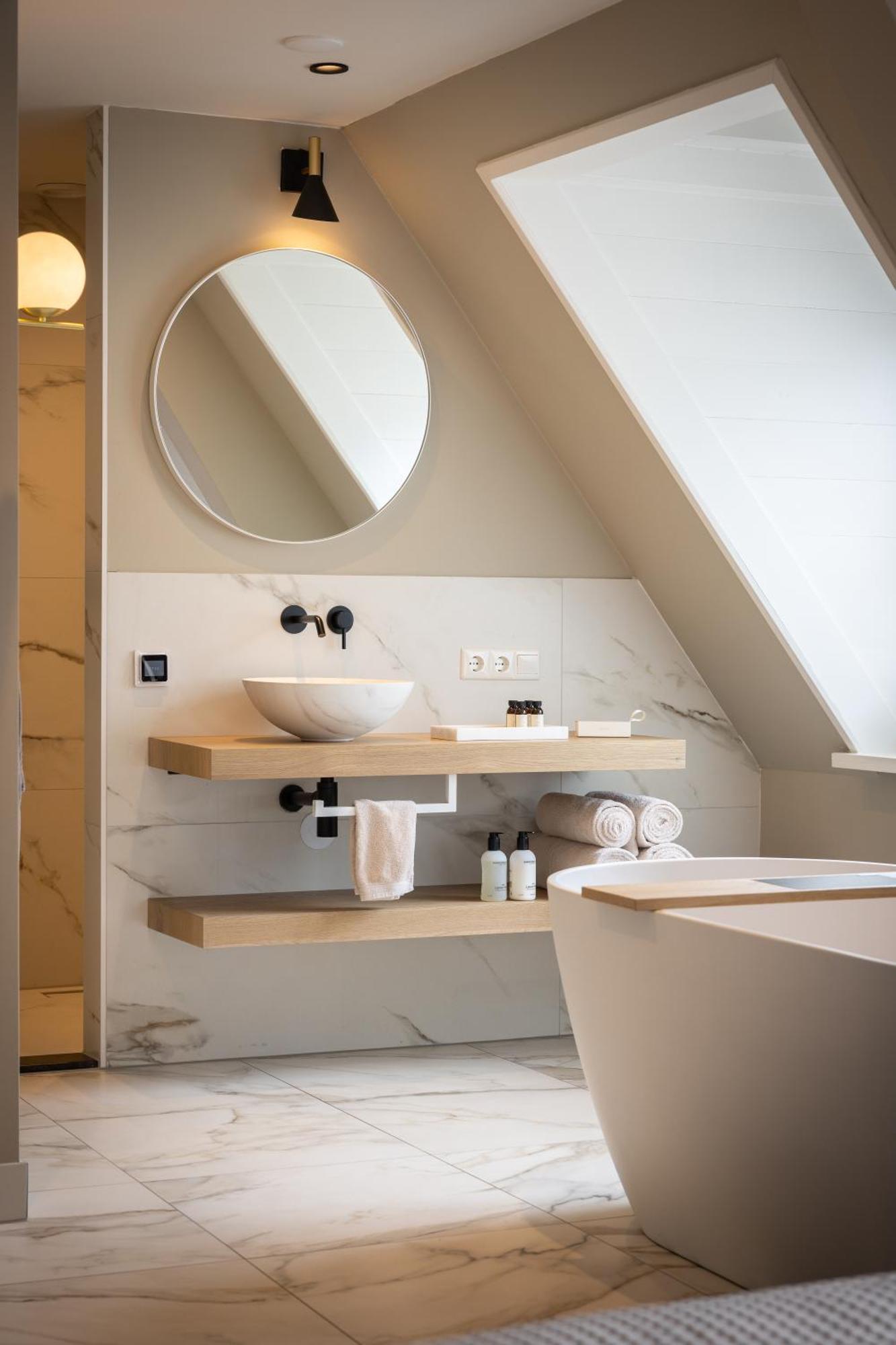 The River Suites Deventer Bagian luar foto